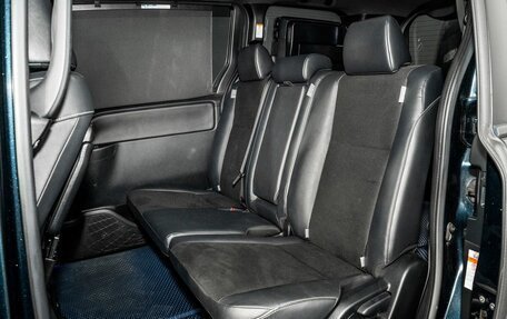 Toyota Noah III, 2018 год, 2 320 000 рублей, 7 фотография