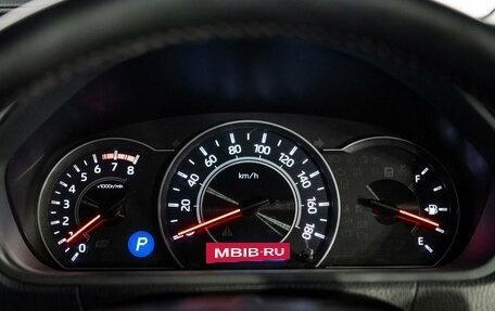Toyota Noah III, 2018 год, 2 320 000 рублей, 11 фотография
