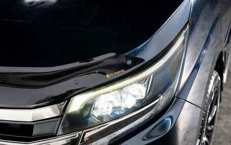 Toyota Noah III, 2018 год, 2 320 000 рублей, 23 фотография