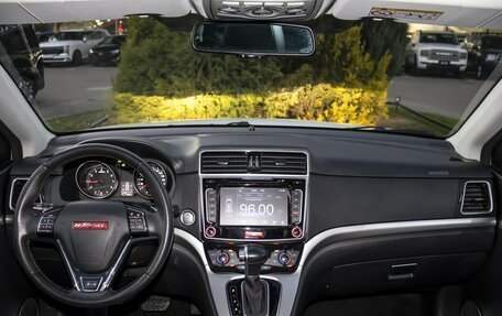 Haval H6, 2018 год, 1 375 000 рублей, 12 фотография
