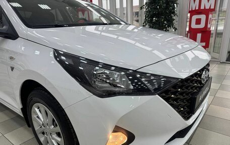 Hyundai Solaris II рестайлинг, 2021 год, 1 929 000 рублей, 4 фотография