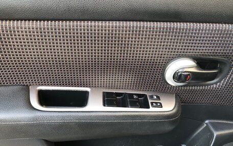 Nissan Tiida, 2010 год, 440 000 рублей, 11 фотография
