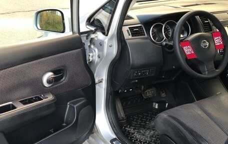 Nissan Tiida, 2010 год, 440 000 рублей, 9 фотография