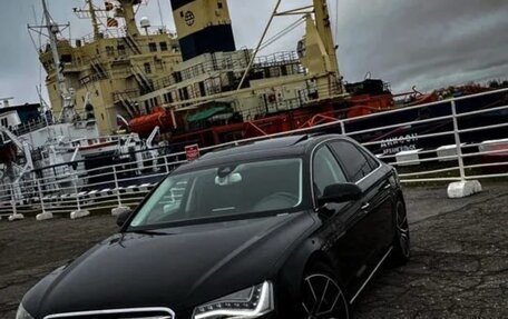 Audi A8, 2012 год, 1 880 000 рублей, 11 фотография