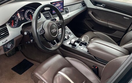 Audi A8, 2012 год, 1 880 000 рублей, 28 фотография