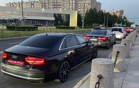 Audi A8, 2012 год, 1 880 000 рублей, 22 фотография