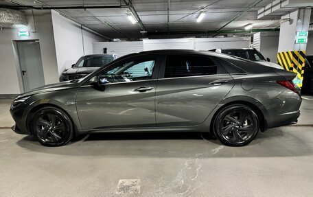 Hyundai Elantra, 2022 год, 2 250 000 рублей, 5 фотография