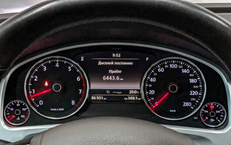 Volkswagen Touareg III, 2016 год, 3 390 000 рублей, 16 фотография