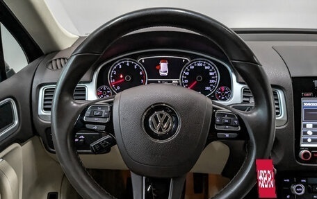 Volkswagen Touareg III, 2016 год, 3 390 000 рублей, 22 фотография
