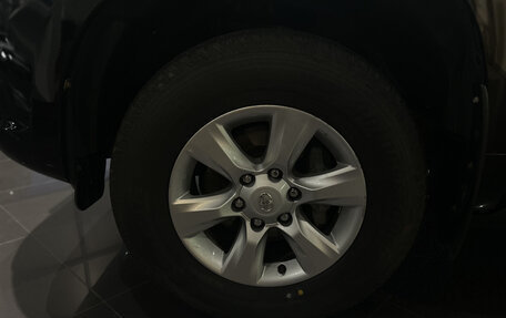 Toyota Land Cruiser Prado 150 рестайлинг 2, 2013 год, 2 931 000 рублей, 22 фотография