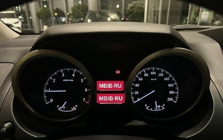 Toyota Land Cruiser Prado 150 рестайлинг 2, 2013 год, 2 931 000 рублей, 17 фотография