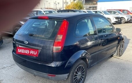Ford Fiesta, 2005 год, 249 000 рублей, 4 фотография