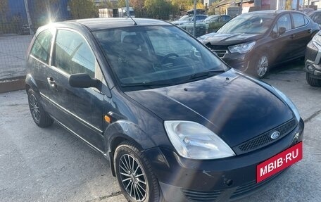 Ford Fiesta, 2005 год, 249 000 рублей, 3 фотография