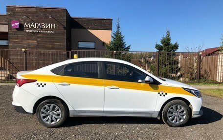Hyundai Solaris II рестайлинг, 2020 год, 1 200 000 рублей, 4 фотография