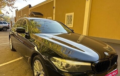 BMW 5 серия, 2018 год, 2 600 000 рублей, 2 фотография