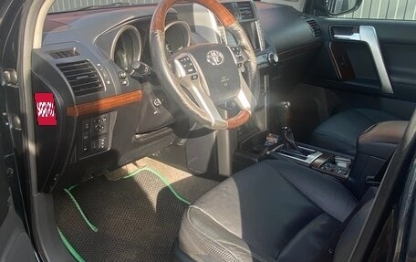 Toyota Land Cruiser Prado 150 рестайлинг 2, 2013 год, 3 440 000 рублей, 14 фотография