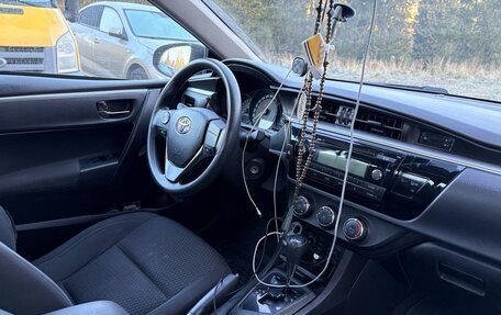 Toyota Corolla, 2013 год, 1 100 000 рублей, 12 фотография