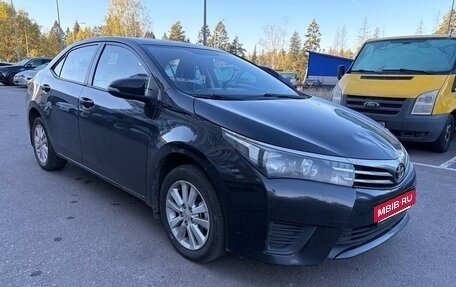 Toyota Corolla, 2013 год, 1 100 000 рублей, 3 фотография
