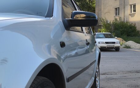 Volkswagen Golf IV, 1998 год, 440 000 рублей, 2 фотография