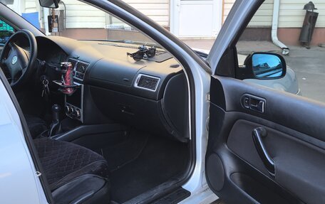 Volkswagen Golf IV, 1998 год, 440 000 рублей, 4 фотография