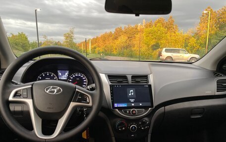 Hyundai Solaris II рестайлинг, 2011 год, 790 000 рублей, 15 фотография