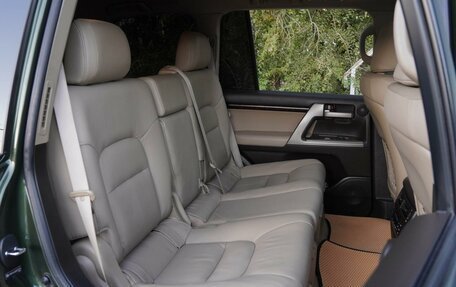 Toyota Land Cruiser 200, 2011 год, 3 150 000 рублей, 7 фотография