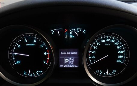 Toyota Land Cruiser 200, 2011 год, 3 150 000 рублей, 13 фотография