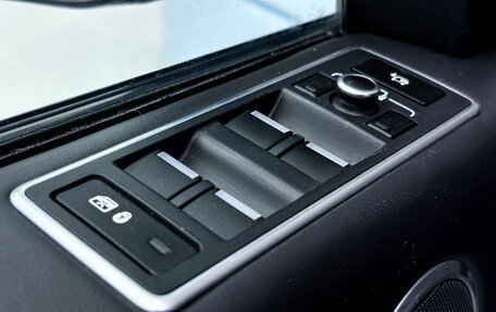 Land Rover Range Rover IV рестайлинг, 2015 год, 4 400 000 рублей, 9 фотография