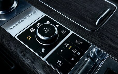 Land Rover Range Rover IV рестайлинг, 2015 год, 4 400 000 рублей, 20 фотография