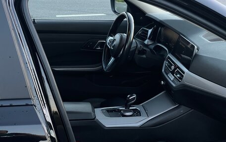 BMW 3 серия, 2021 год, 3 290 000 рублей, 20 фотография