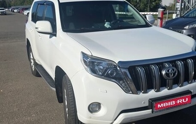 Toyota Land Cruiser Prado 150 рестайлинг 2, 2014 год, 3 200 000 рублей, 1 фотография