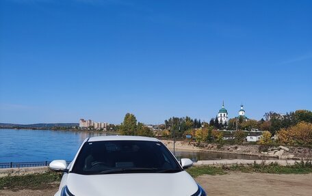 Toyota C-HR I рестайлинг, 2022 год, 2 300 000 рублей, 32 фотография