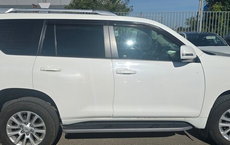 Toyota Land Cruiser Prado 150 рестайлинг 2, 2014 год, 3 200 000 рублей, 6 фотография