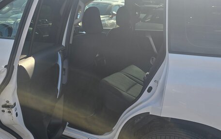 Toyota Land Cruiser Prado 150 рестайлинг 2, 2014 год, 3 200 000 рублей, 11 фотография