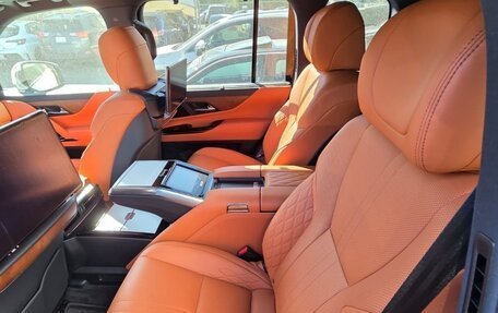 Lexus LX, 2025 год, 24 000 000 рублей, 3 фотография