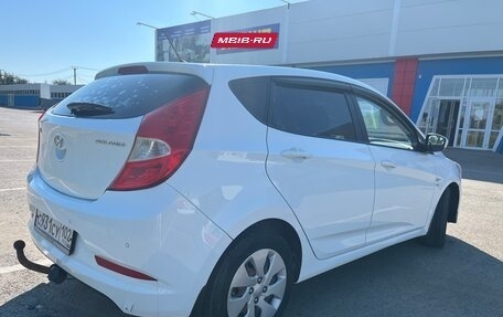 Hyundai Solaris II рестайлинг, 2015 год, 915 000 рублей, 5 фотография