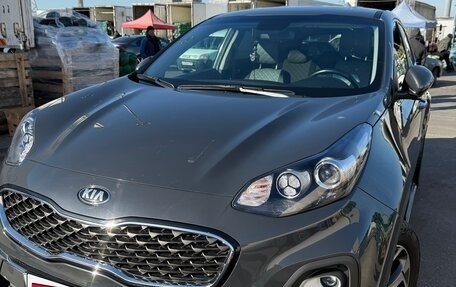 KIA Sportage IV рестайлинг, 2021 год, 2 700 000 рублей, 4 фотография