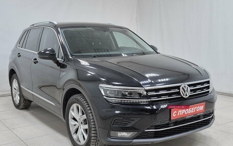 Volkswagen Tiguan II, 2018 год, 2 680 000 рублей, 3 фотография