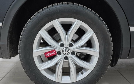 Volkswagen Tiguan II, 2018 год, 2 680 000 рублей, 7 фотография