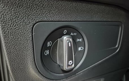Volkswagen Tiguan II, 2018 год, 2 680 000 рублей, 23 фотография