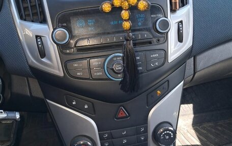 Chevrolet Cruze II, 2013 год, 660 000 рублей, 4 фотография