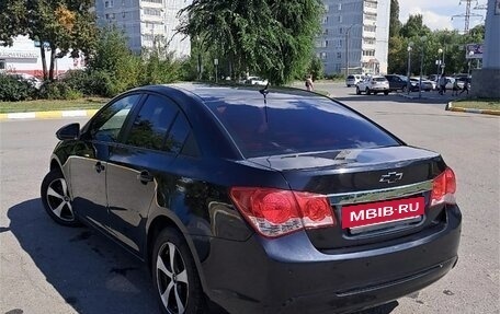 Chevrolet Cruze II, 2013 год, 660 000 рублей, 3 фотография