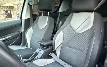 Peugeot 308 II, 2010 год, 380 000 рублей, 5 фотография