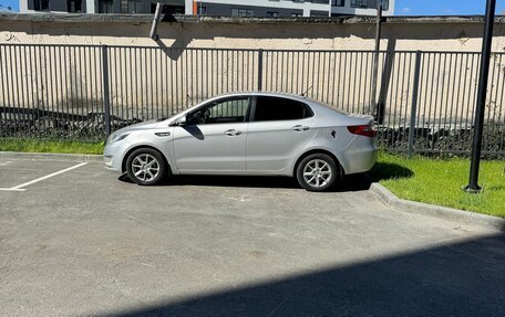 KIA Rio III рестайлинг, 2014 год, 650 000 рублей, 2 фотография