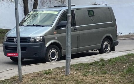 Volkswagen Transporter T5 рестайлинг, 2013 год, 1 505 000 рублей, 2 фотография