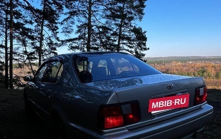 Toyota Camry V40, 1996 год, 350 000 рублей, 4 фотография