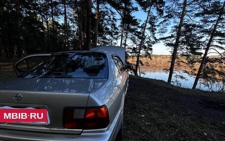 Toyota Camry V40, 1996 год, 350 000 рублей, 2 фотография