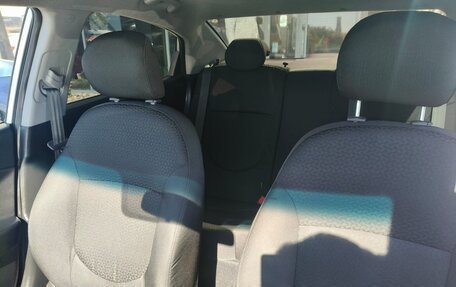 KIA Rio III рестайлинг, 2014 год, 830 000 рублей, 10 фотография