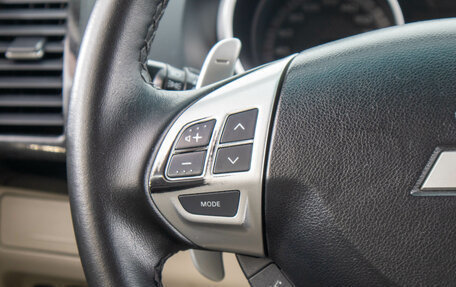 Mitsubishi Outlander III рестайлинг 3, 2008 год, 1 399 000 рублей, 15 фотография