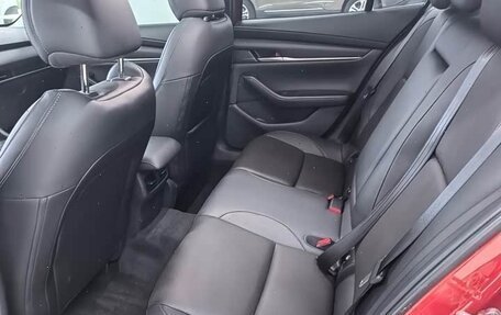 Mazda 3, 2022 год, 1 600 000 рублей, 8 фотография